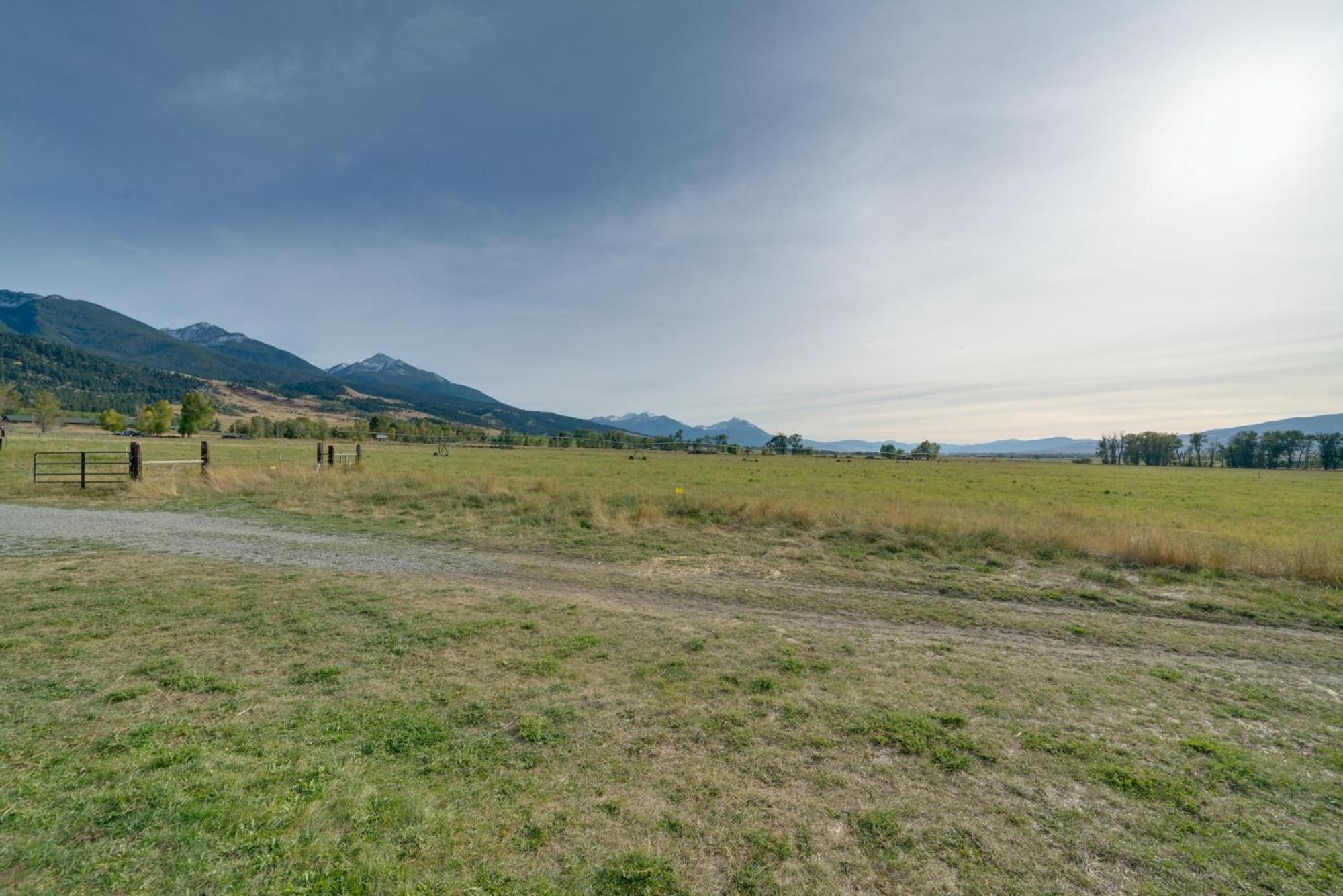 Beautiful Ranch Cottage - 45 Mi To Yellowstone Np! Livingston Ngoại thất bức ảnh